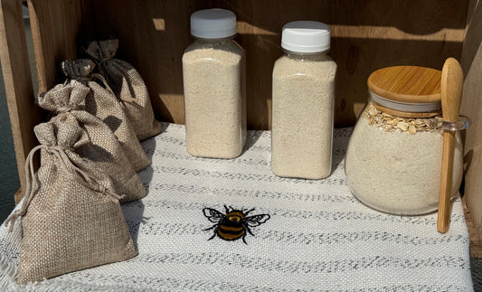 100% Natural Oatmilk and Honey Bath Soak